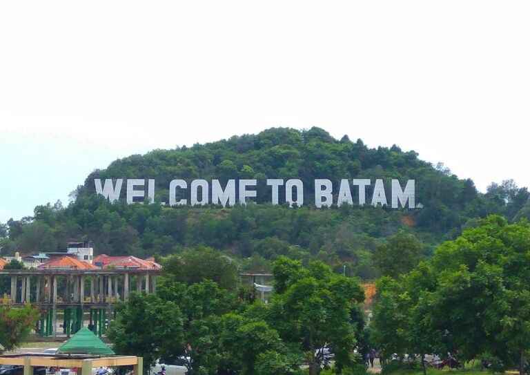 Singapore & Batam Tour Packages