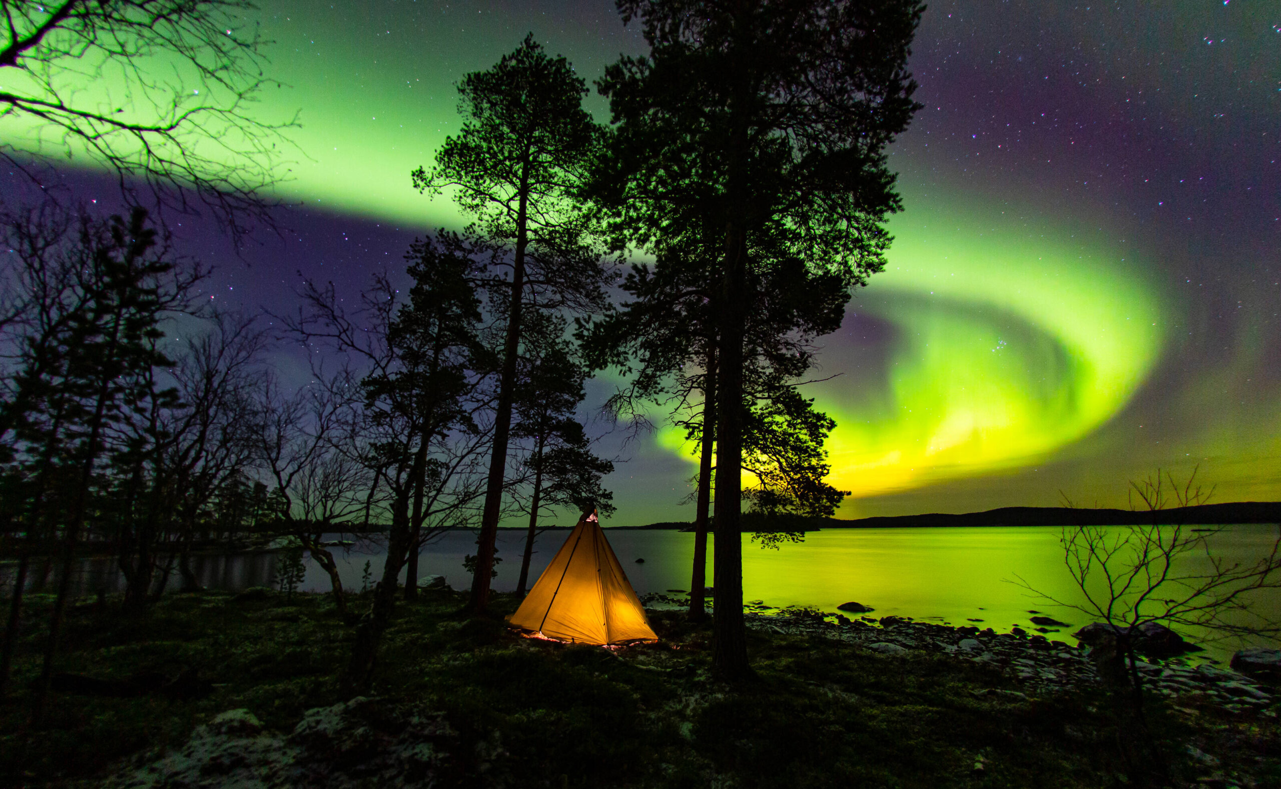 From Helsinki to Kiruna: 8 Nights / 9 Days Northern Lights Tour Packages