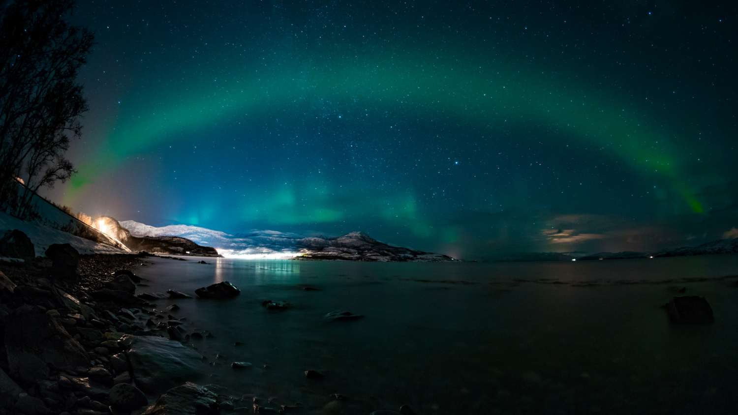 Explore the Frozen Charm of Northern Skies with These Perfect Tour Packages